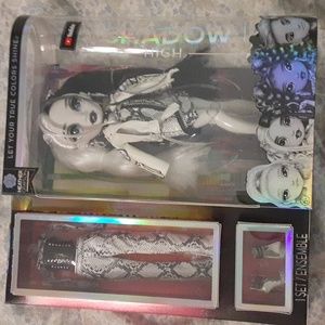 Heather Grayson Shadow High doll 1st adition